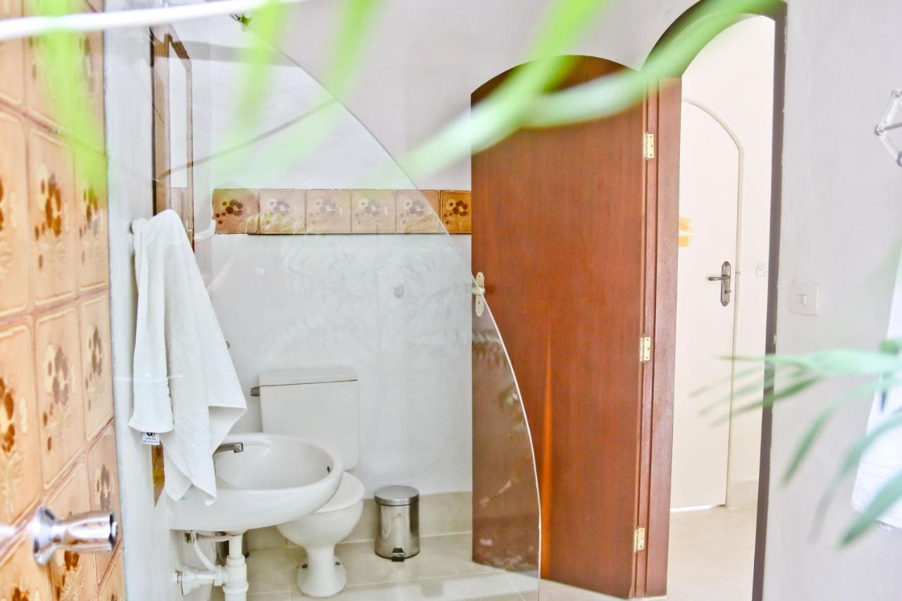 Casa Mani Bed and Breakfast Ubatuba Buitenkant foto
